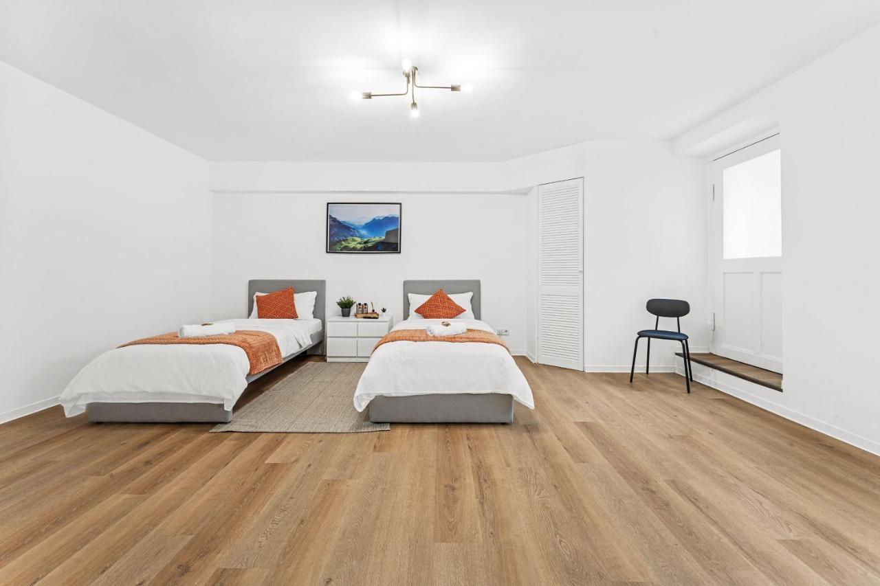 2 Zimmer Apartments, 4 Betten, Vollmoebliert,Zentrale Lage Am S-Bahnhof Berlín Exteriér fotografie